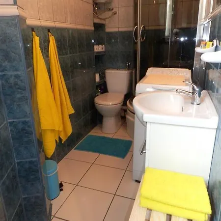Home-stay Studio
